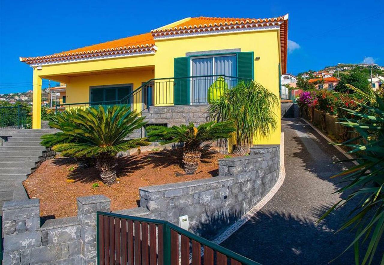 Villa Sunrise View By Madeira Sun Travel Santa Cruz  Exteriör bild