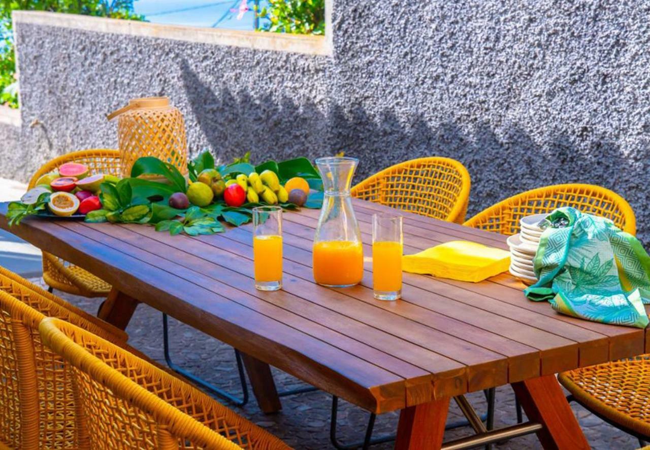 Villa Sunrise View By Madeira Sun Travel Santa Cruz  Exteriör bild