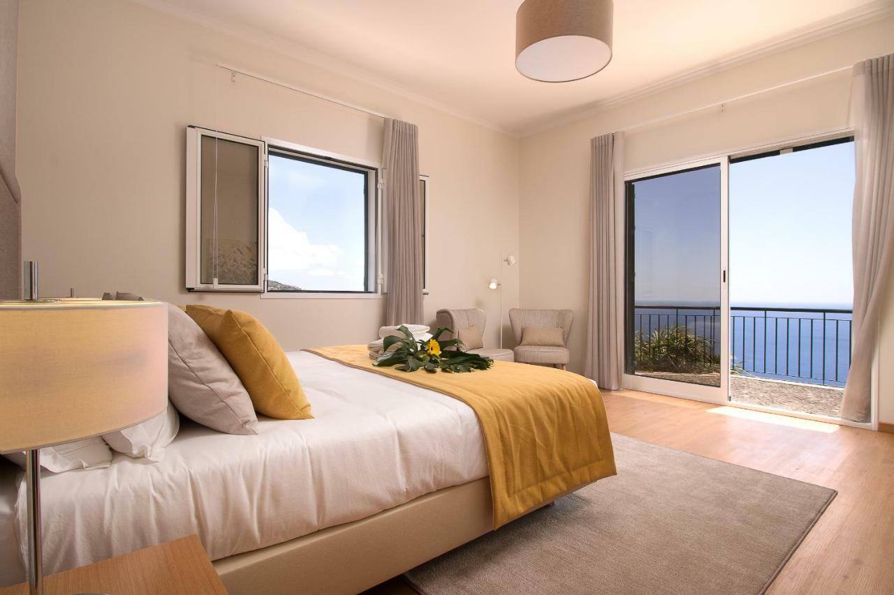 Villa Sunrise View By Madeira Sun Travel Santa Cruz  Exteriör bild